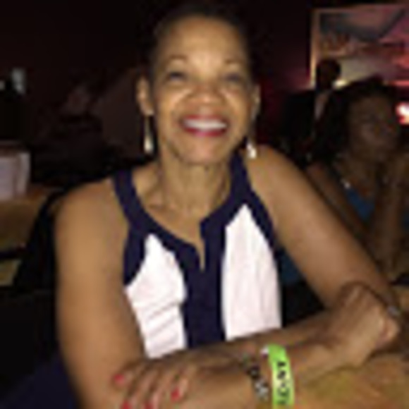 Meet your Posher, Georgette - Picture 1 of 1